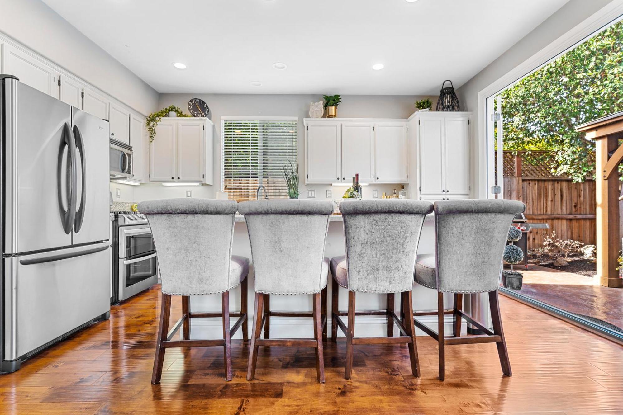 Brand New Listing - Windsor “Winetopia” Getaway Exterior photo